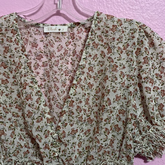 Floral Blouse Top - Picture 3 of 3